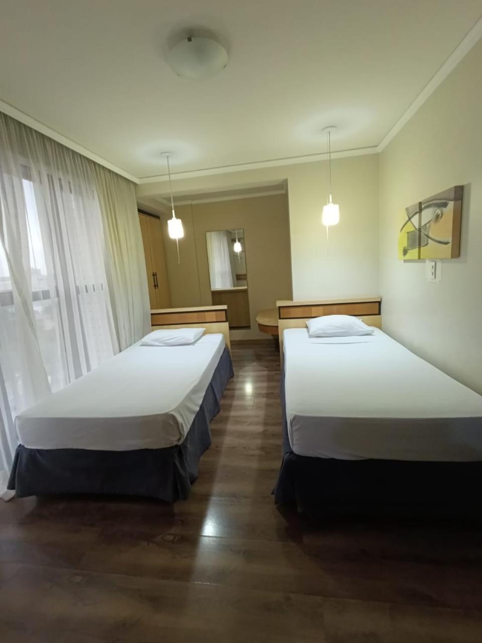 Astron Suites Sao Jose Dos Pinhais By Nobile Exterior foto