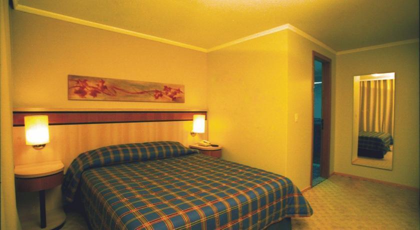 Astron Suites Sao Jose Dos Pinhais By Nobile Exterior foto