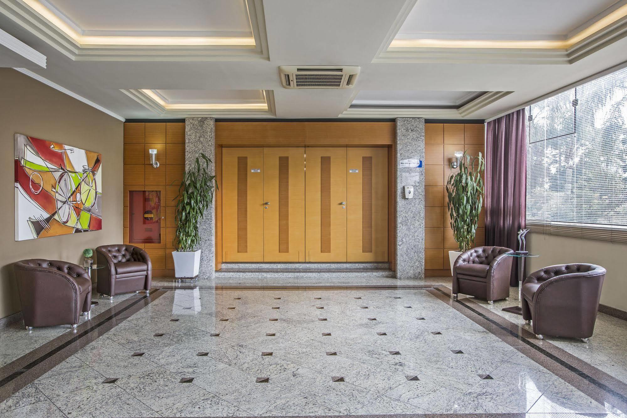 Astron Suites Sao Jose Dos Pinhais By Nobile Exterior foto